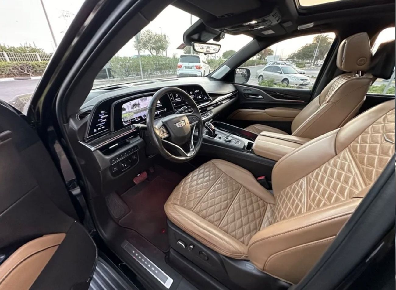 Cadillac Escalade Sport Platinum 6.2L 4WD