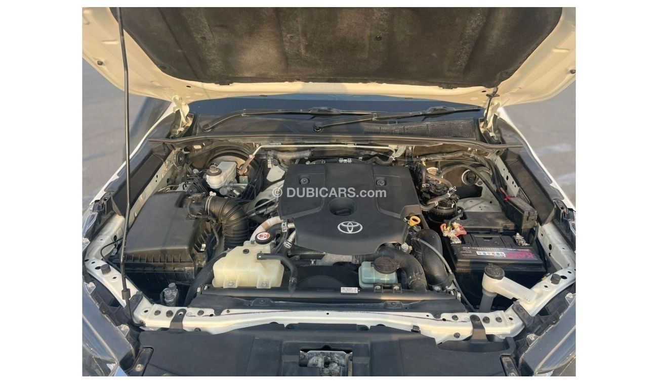 Toyota Hilux 2021 Toyota Hilux Deisel - 2.8L V4 - Right Hand Drive / EXPORT ONLY