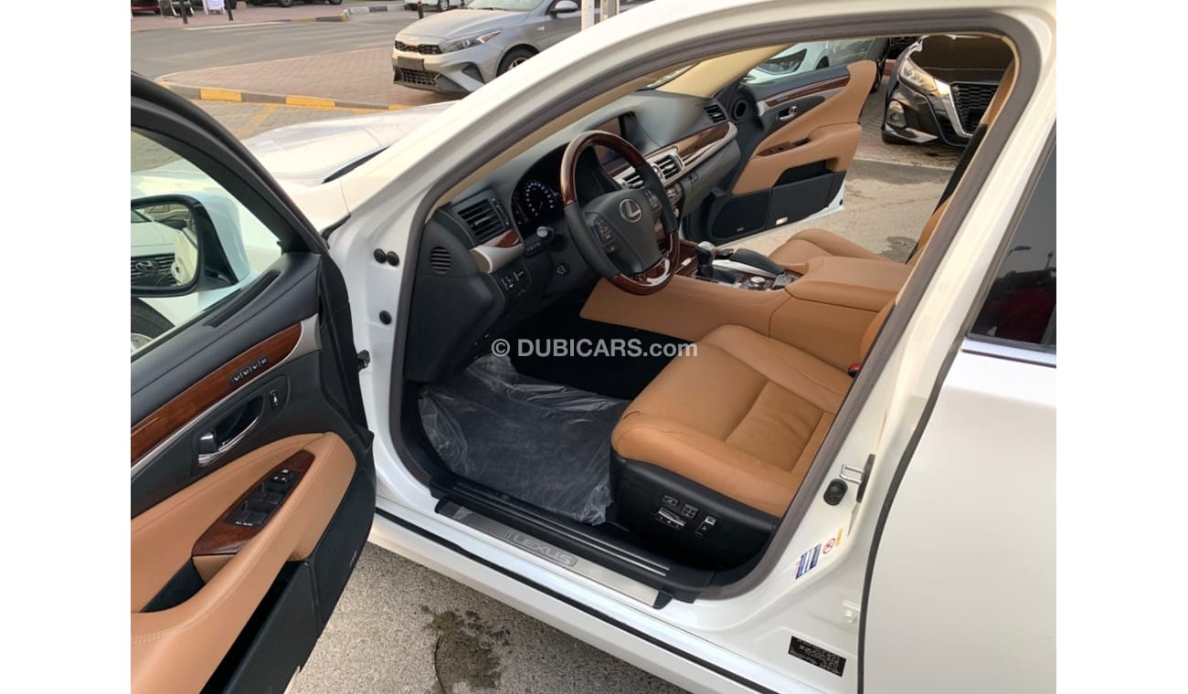 لكزس LS 460 L تيتانيوم