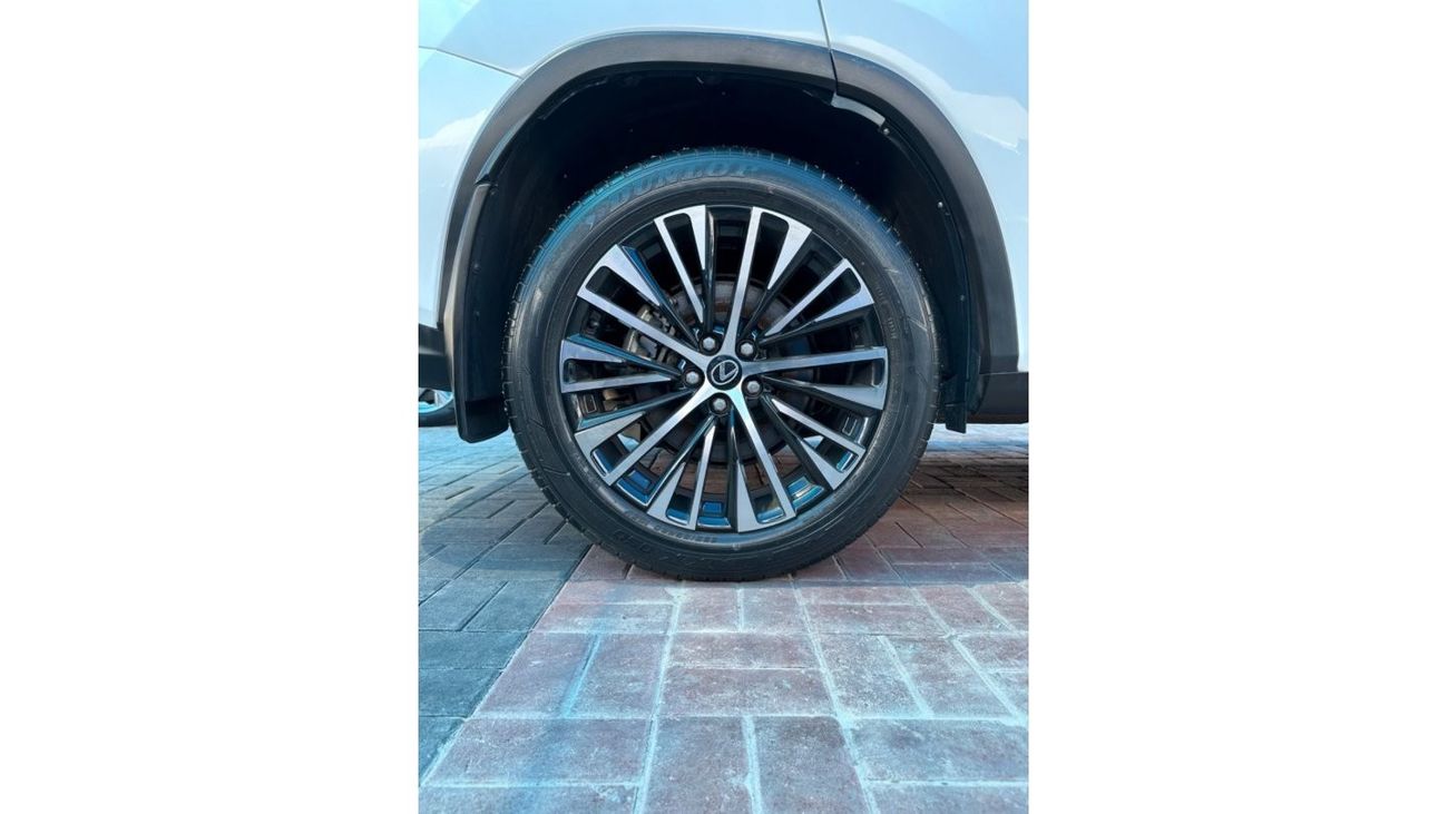 Lexus RX350 Premier car RX 350 2020 car in perfect condition 4wd with mileage 67.000 km made in Canada