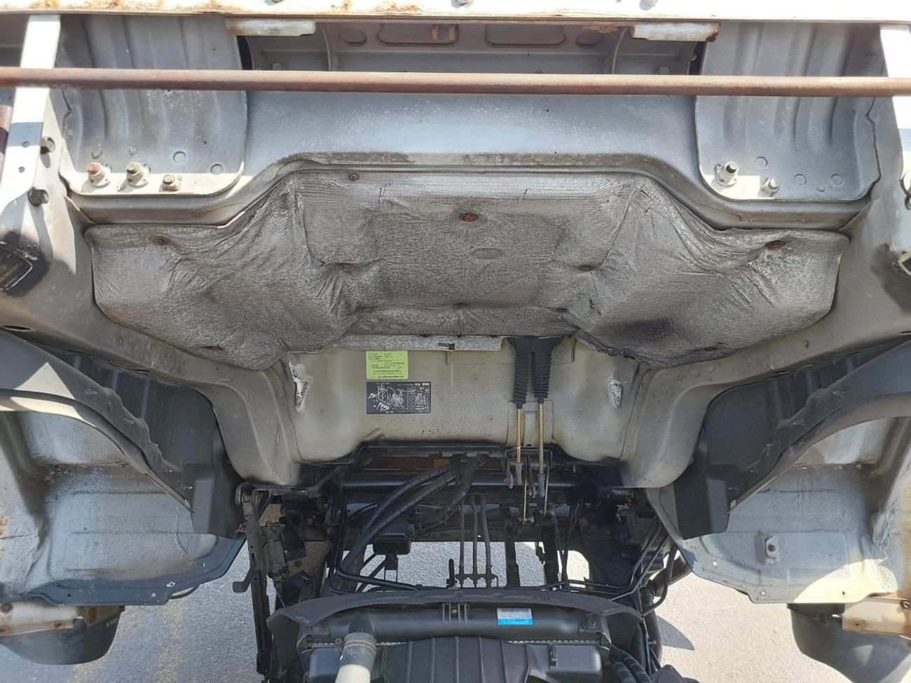 ميتسوبيشي فوسو كانتير MITSUBISHI CANTER TRUCK RHD 1995 MODEL 4.5 L DIESEL MANUAL(PM20499)