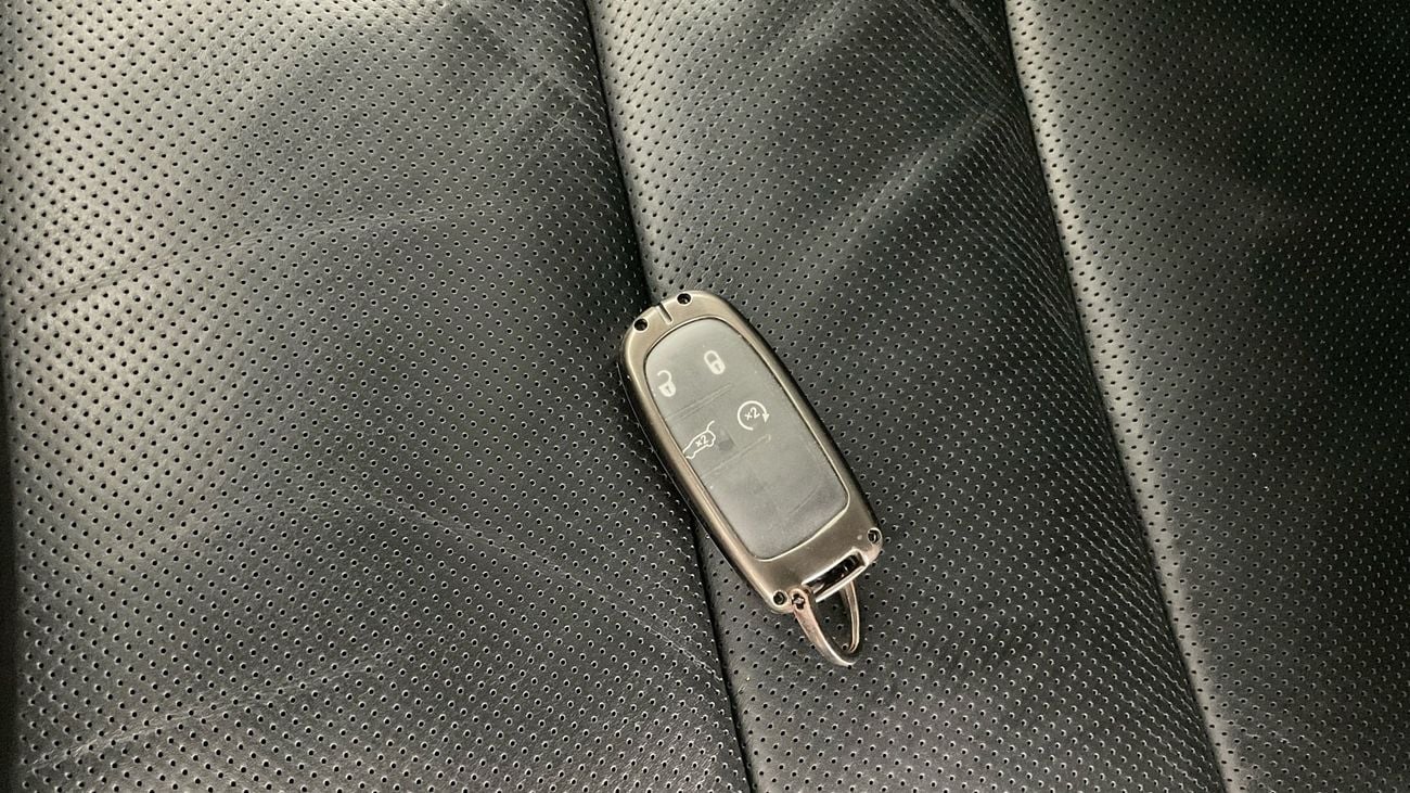 جيب جراند شيروكي Limited | upto AED 20,000 Ramadan Discount | شامل الضمان | 0 ﺪﻔﻋﺓ ﺃﻮﻟﻯ