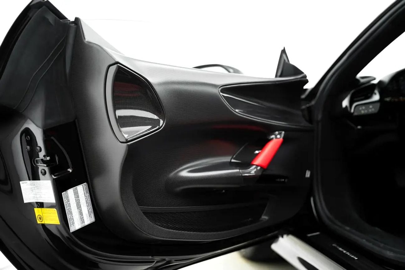 Ferrari SF90 Stradale ASSETTO FURANO WITH SERVICE CONTRACT