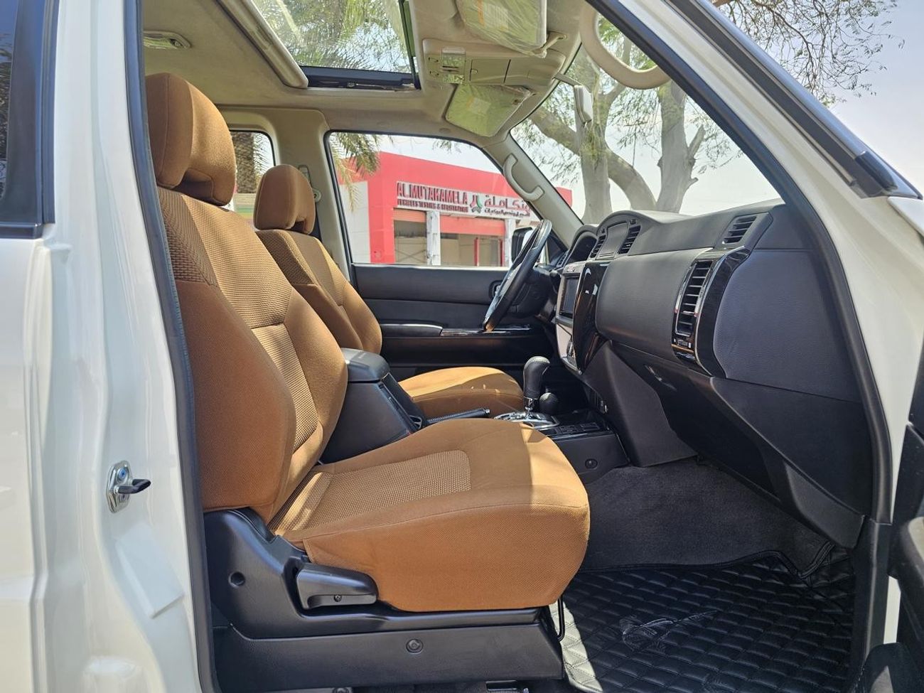 Nissan Patrol Super Safari SUPER SAFARI CAPSULE 2020 GCC FULL OPTION UNDER WARRANTY V6
