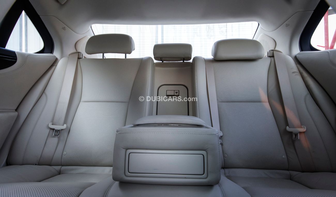 Lexus LS460