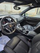 مرسيدس بنز GLB 250 For sale porsche cayenne 2016 full option v6