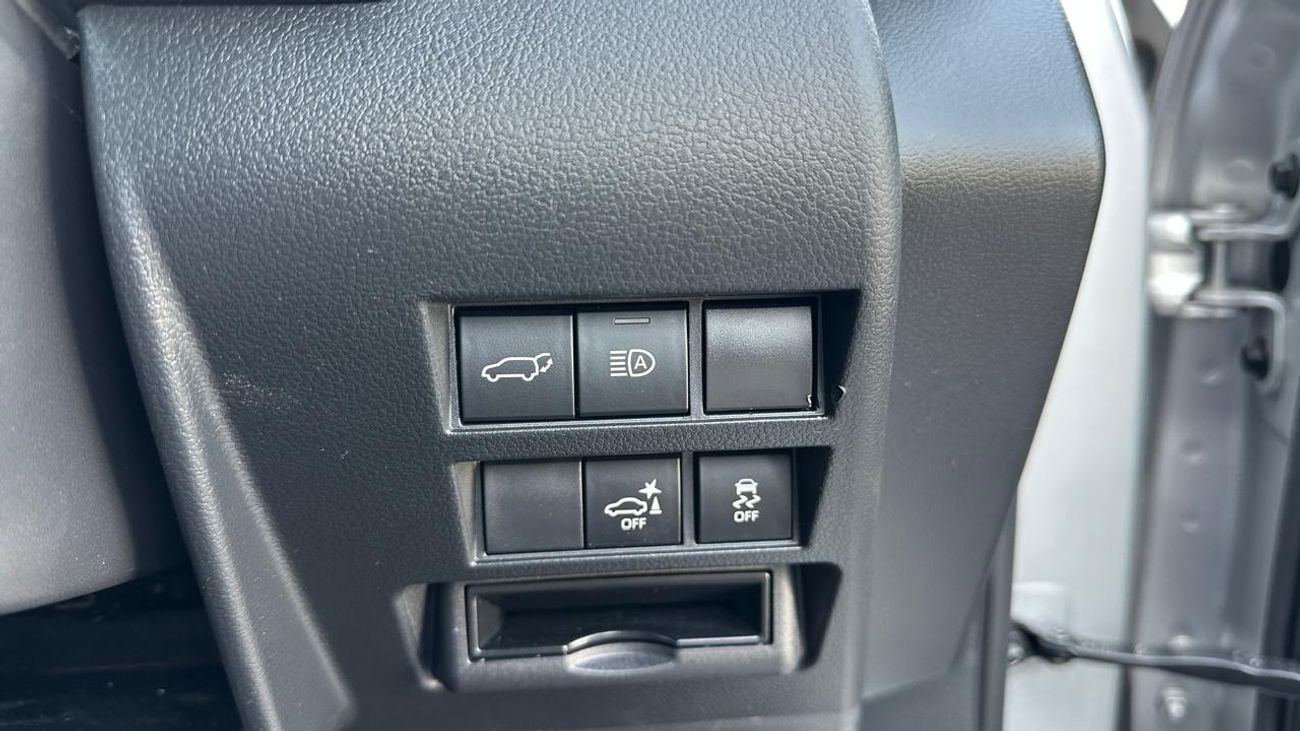 Toyota Land Cruiser Sahara ZX diesel Right-Hand Drive