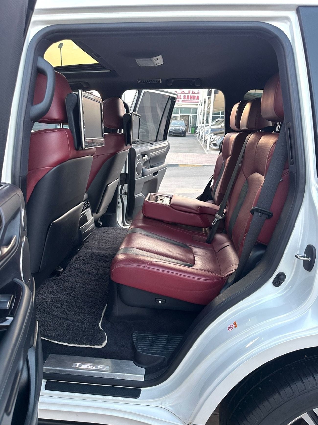 Lexus LX 570 