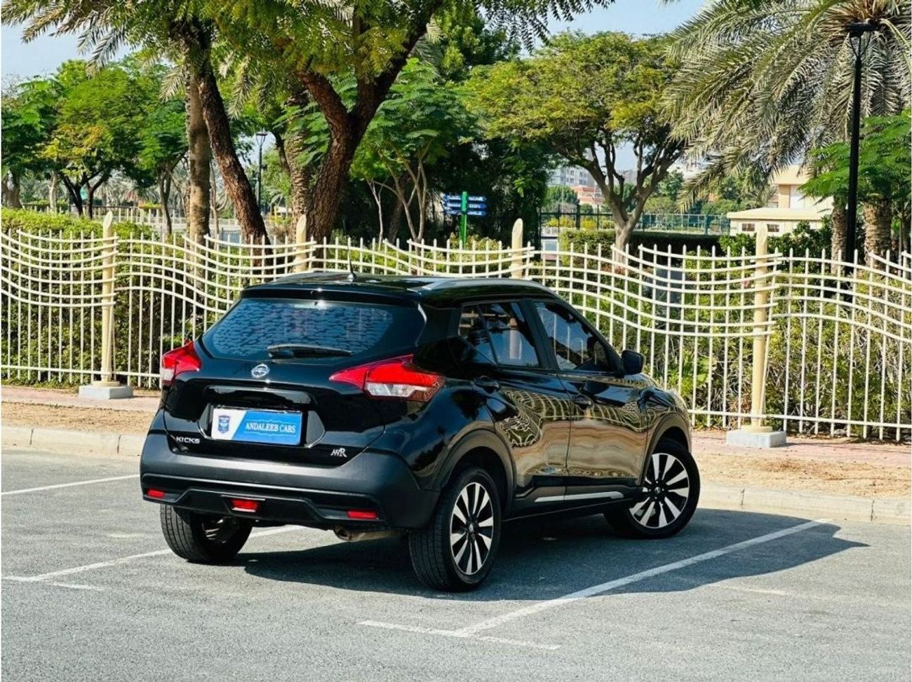 نيسان كيكس GCC || LOW MILEAGE ||840PM ||NISSAN KICKS 1.6L || SERVICE HISTORY || 0% DOWN PAYMENT || WELL MAINTAI