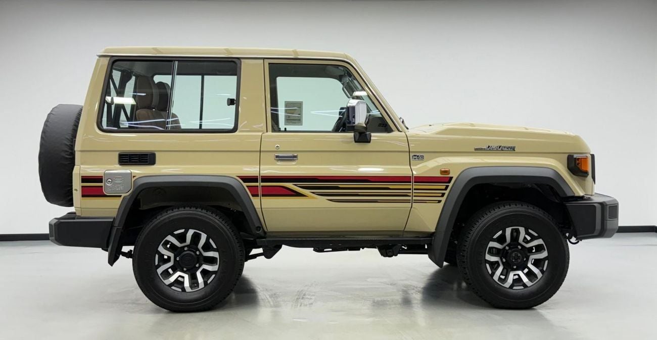 تويوتا لاند كروزر 70 2025 Toyota Land Cruiser 71 40th Anniversary LX V6 Rare, 3Y Agency Warranty, FSH, GCC