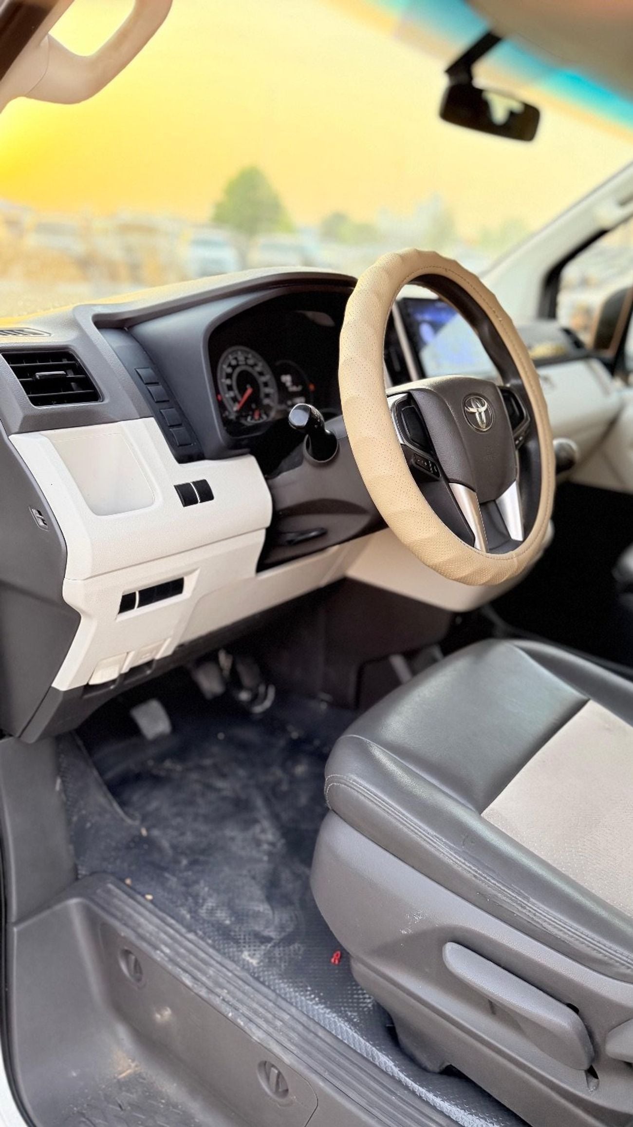 Toyota Hiace GL