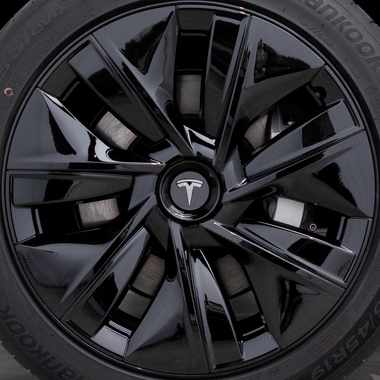 تسلا موديل Y Long Range (AWD)