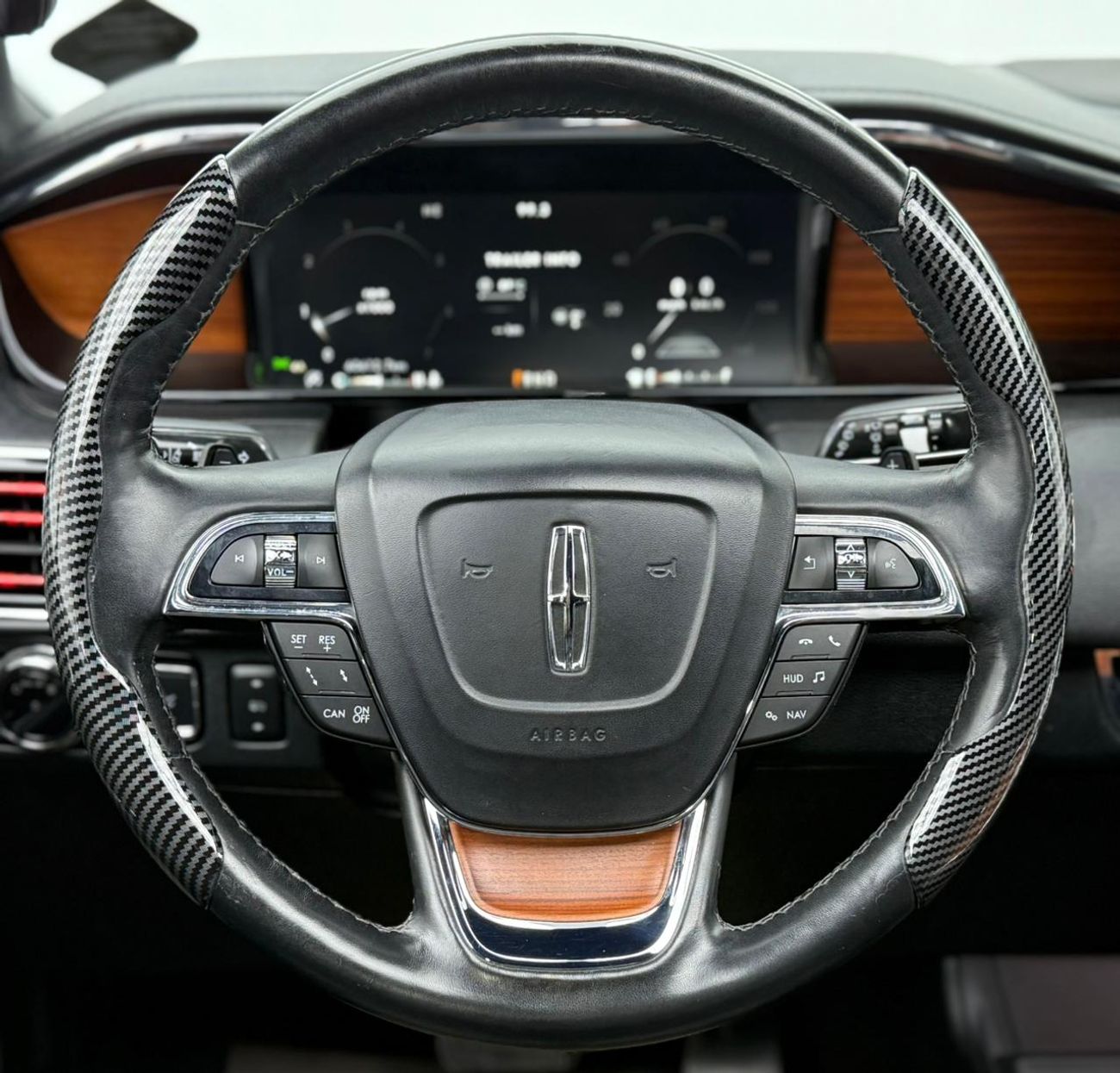 لينكولن نافيجاتور 2019 Lincoln Navigator, May 2026 Al-Tayer Warranty + Service Contract, Al-Tayer FSH, GCC