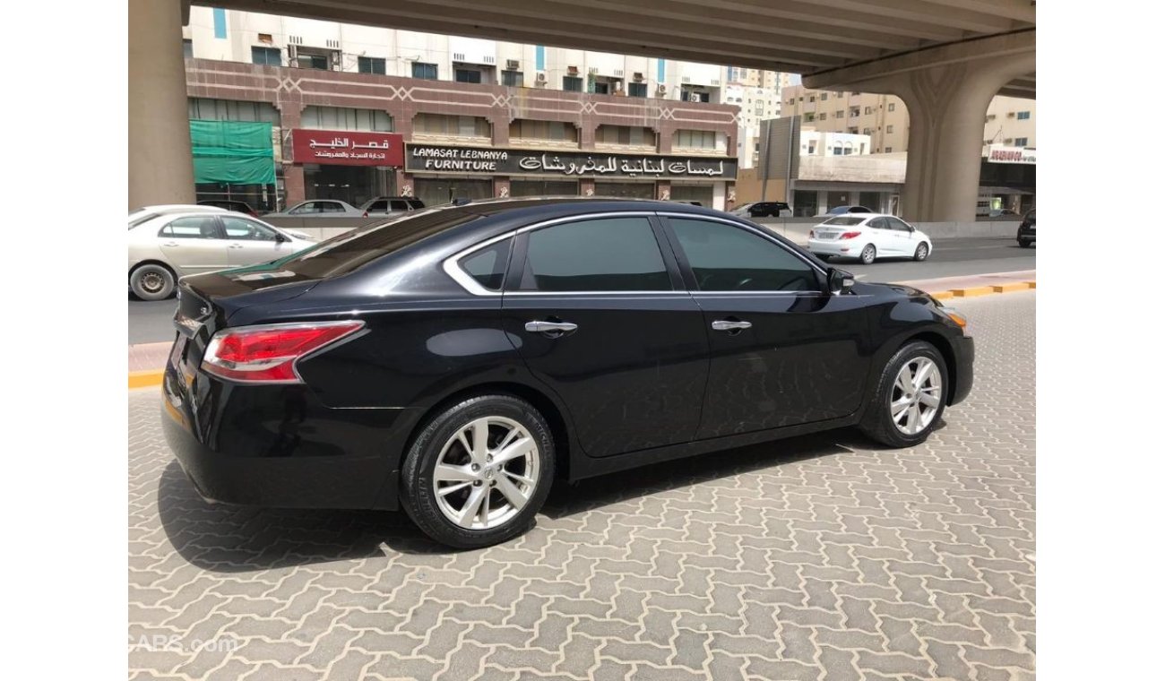 نيسان ألتيما Nissan Altima 2015 very celen car full otion