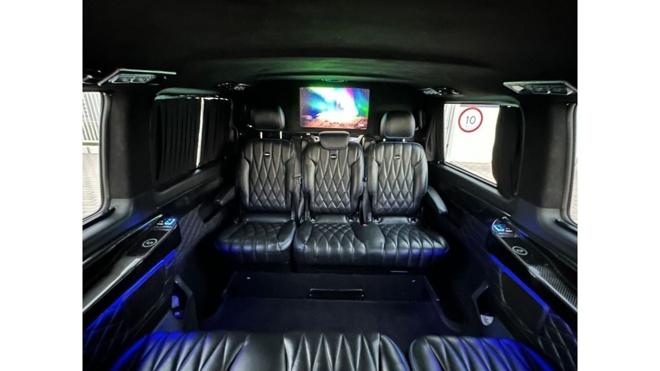 Mercedes-Benz V 250 Avantgarde MERCEDES V-250 2020 GCC VIP SEATS // PERFECT CONDITION IN SIDE AND OUT SIDE