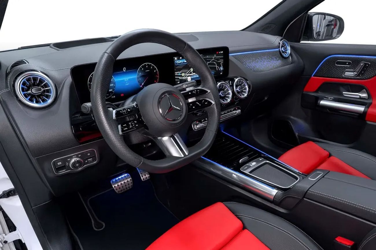 Mercedes-Benz GLA 200 0% Downpayment | AED 2,802 P/M | Gargash Mercedes-Benz Service and Warranty Package