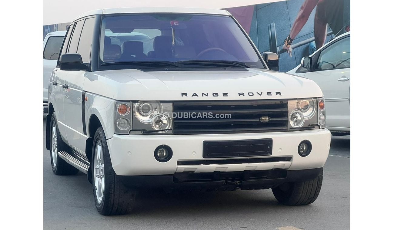 Used Land Rover Range Rover 2004 for sale in Sharjah - 699282