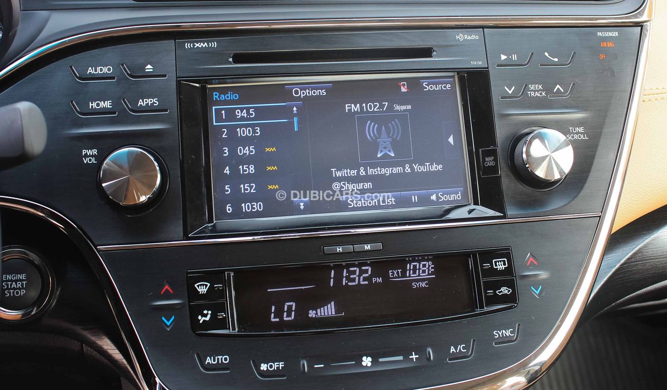 تويوتا افالون Touring