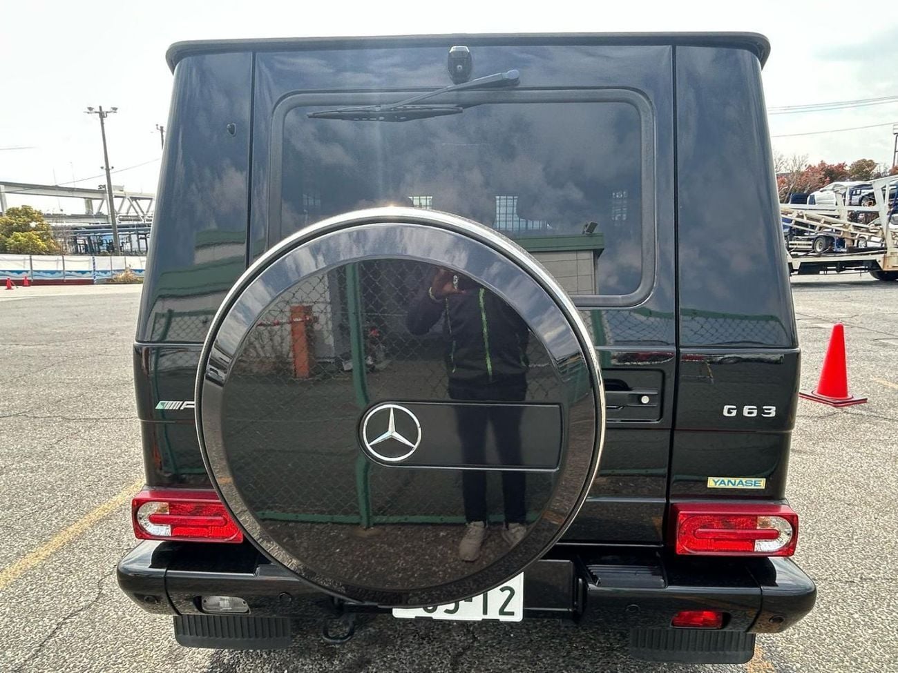 Mercedes Benz G63 AMG STD Mercedes-Benz G63 RHD,Japanese specs 4.5L black colour 2017 grade 4.5 very clean car low mileage