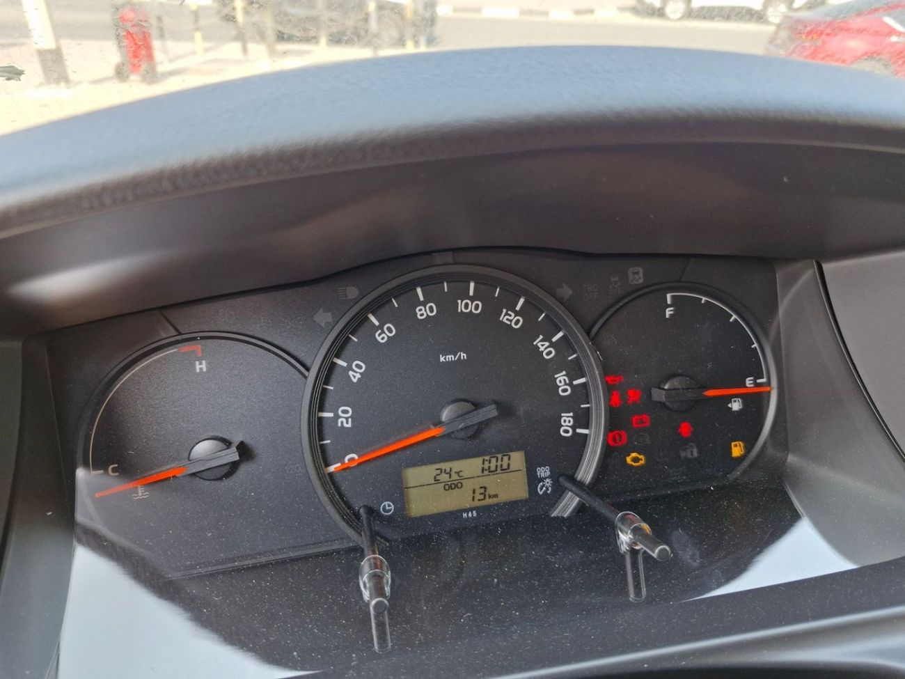 تويوتا هاياس 2025 Toyota Hiace STD Roof M/T 2.7L Petrol PANEL VAN Brand New 0Km