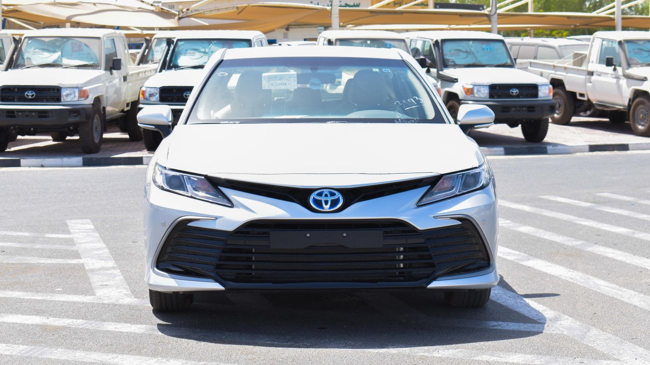Toyota Camry LE | 2.5L | Hybrid | 2022 | For Export Only