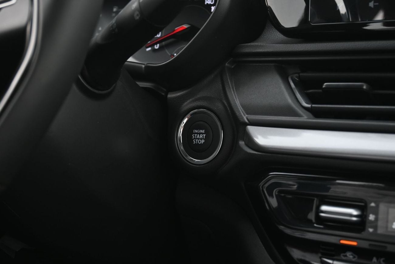 Suzuki Swift Suzuki Swift GLX 1.2L, Dual Tone, Model 2025