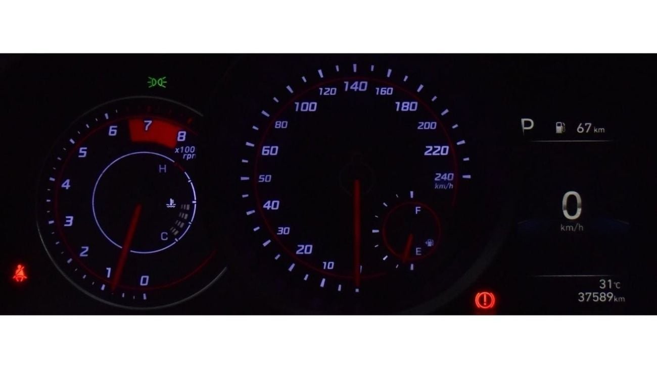 هيونداي إلانترا EXCELLENT DEAL for our Hyundai Elantra ( 2023 Model ) in White Color GCC Specs