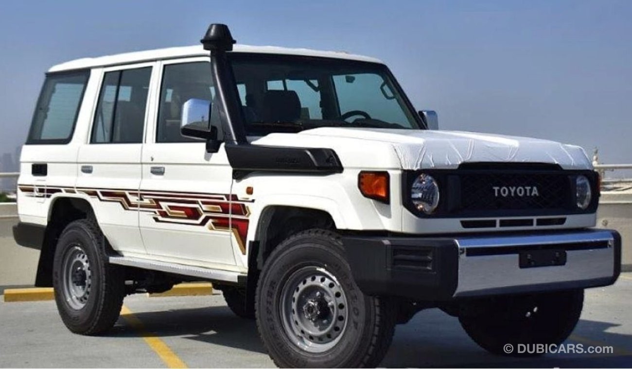 Toyota Land Cruiser Hard Top 2024 TOYOTA LANDCRUISER 76 4.2L Diesel, IMMEDIATELY AVAILABLE FOR EXPORT