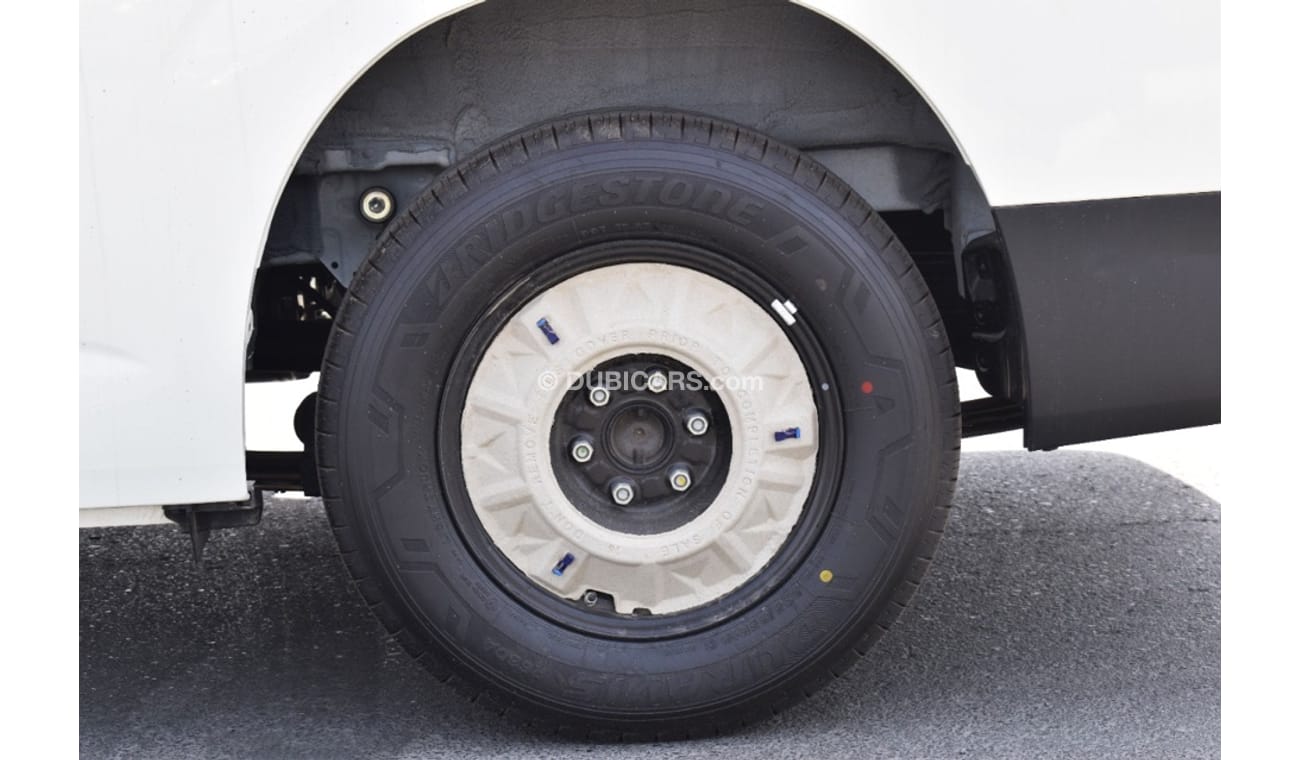 Toyota Hiace 2022 Hiace Petrol 3.5L AT FOR EXPORT OUTSIDE GCC ONLY