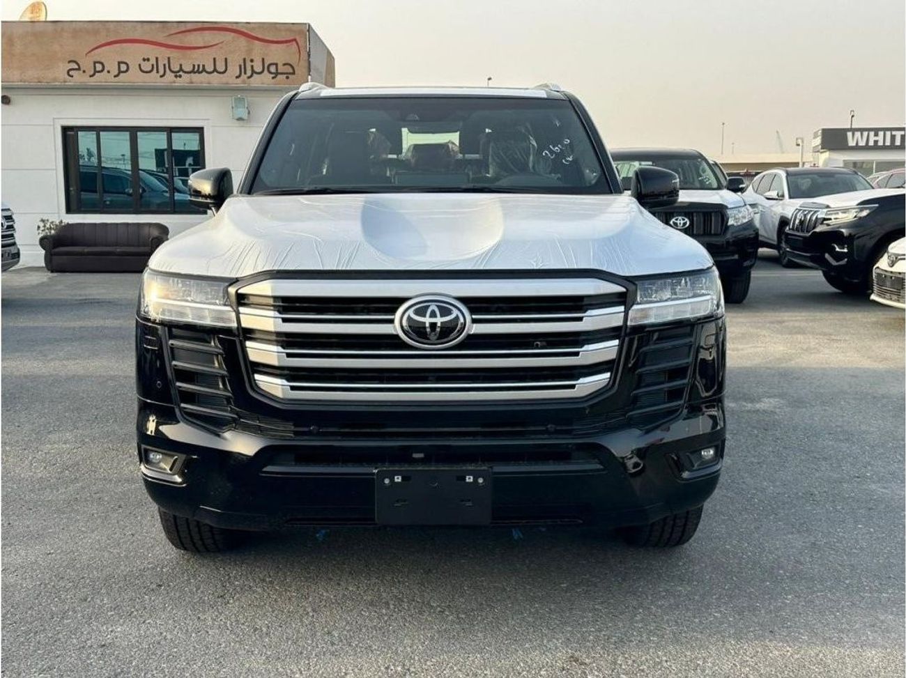 تويوتا لاند كروزر 3.3L DIESEL GXR TW TWIN TURBO AUTO TRANSMISSION