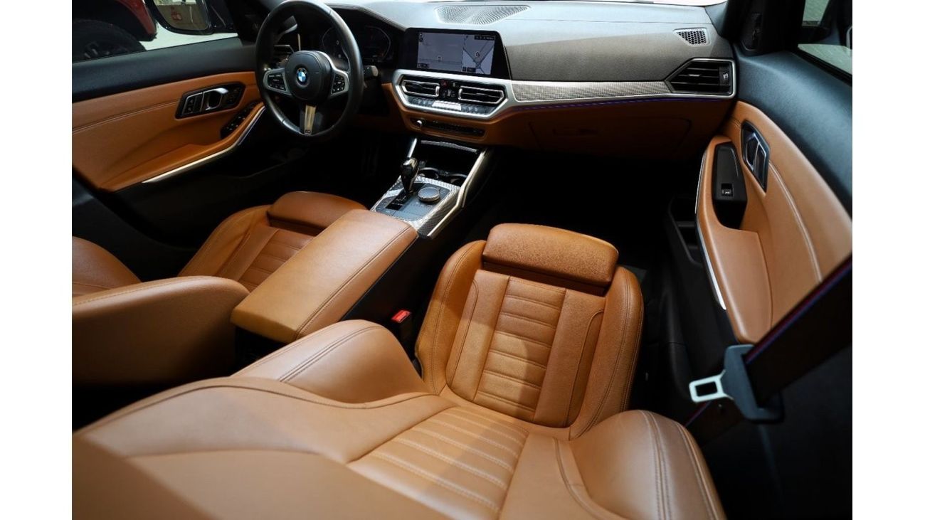 بي أم دبليو 330i M سبورت