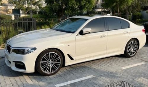 بي أم دبليو 520i M package