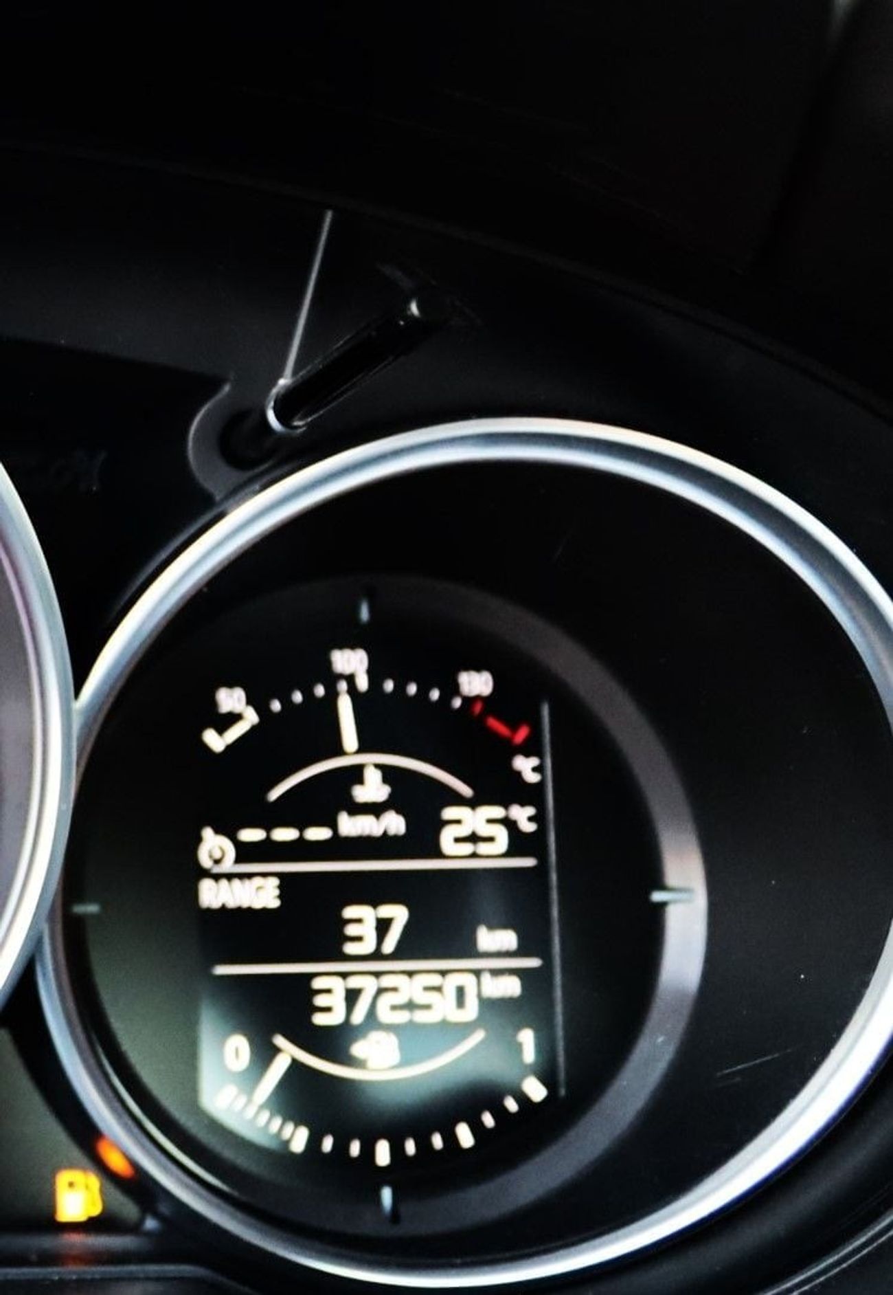 مازدا 6 مازدا 6 2022 خليجي بحالة الوكالة بدون صبغ بدون حوادث