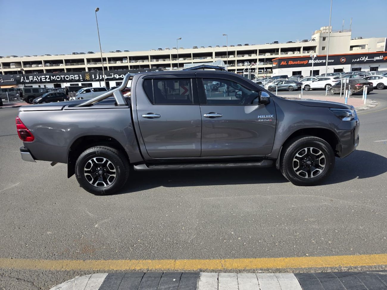 تويوتا هيلوكس diesel 2.8 liter right hand drive only for export available