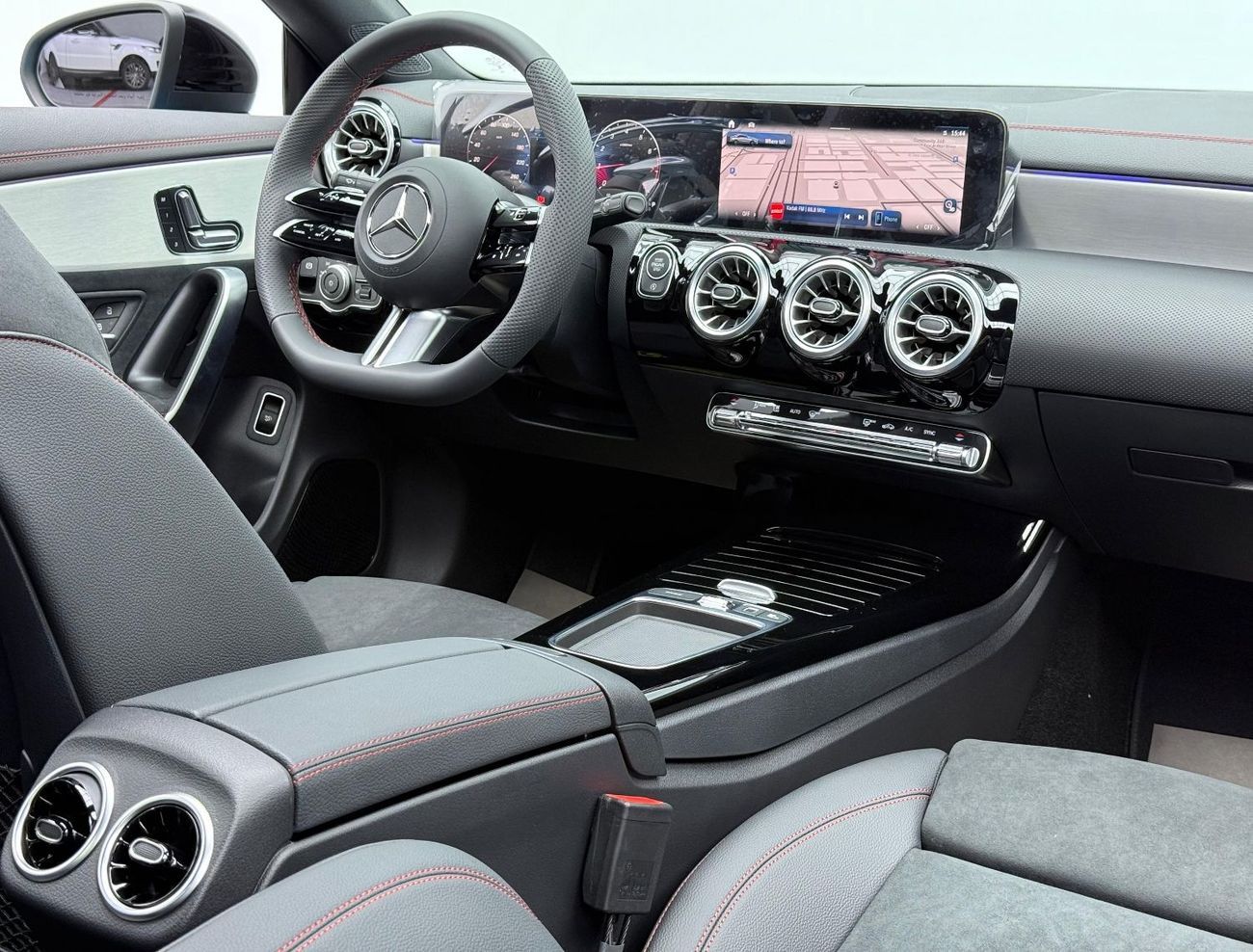 Mercedes-Benz CLA 200 *Brand New* 2025 Mercedes Benz CLA 200 AMG Premium, 2030 Mercedes Warranty, Delivery Km, GCC