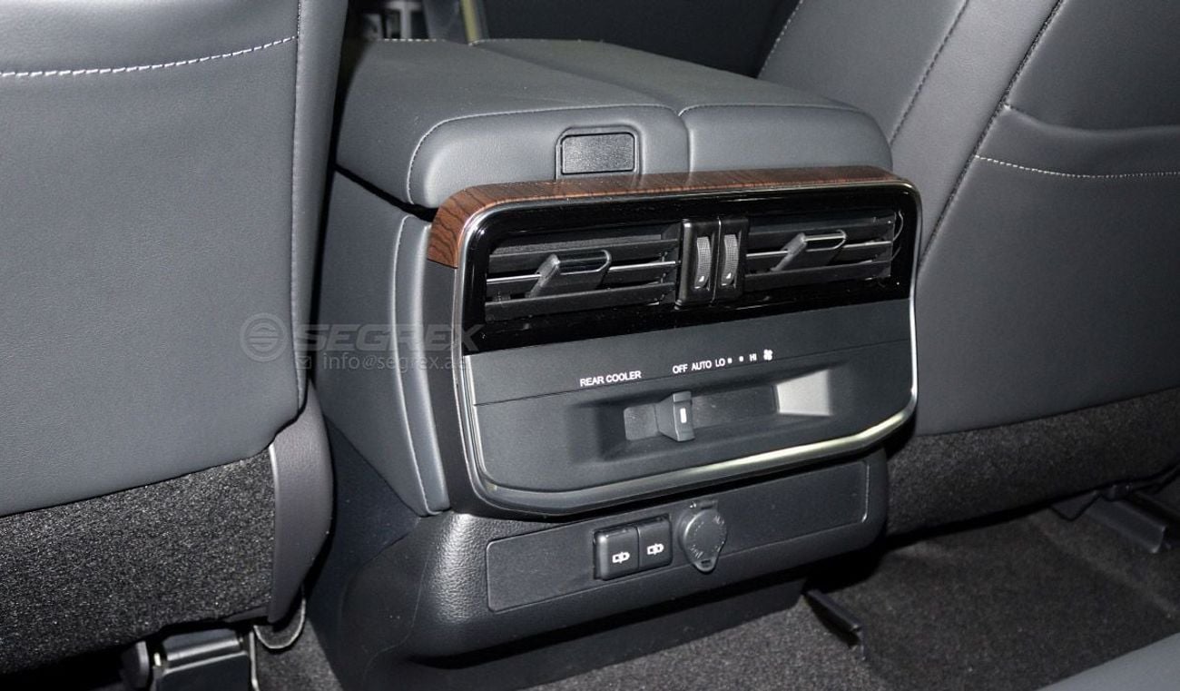 تويوتا لاند كروزر 2026 Model Toyota Land Cruiser (LC300) GXR, 3.5L Petrol 4WD 10A/T