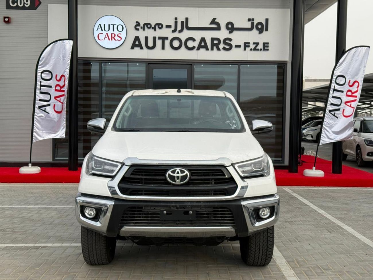 تويوتا هيلوكس 2.7L 4x4 DC HI(I) A/T PTR