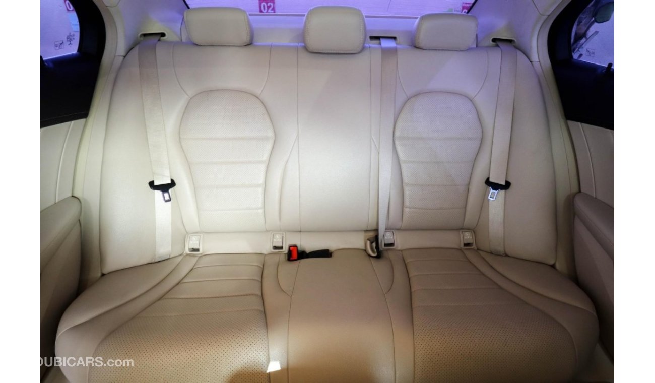 مرسيدس بنز C 200 W205