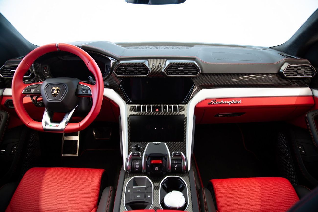 Lamborghini Urus STD 4.0T V8