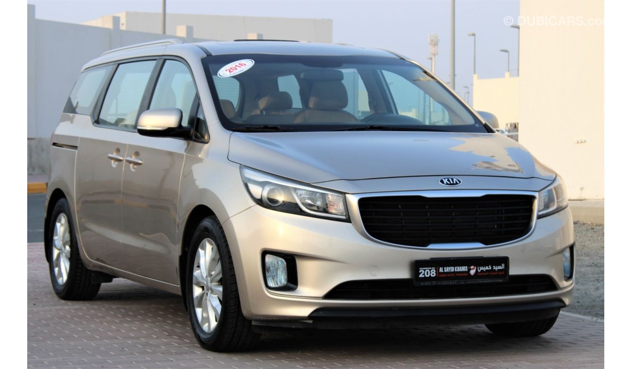 Kia Carnival Kia Carnival 2016 GCC in excellent condition without accidents No. 2 very clean from inside and outs