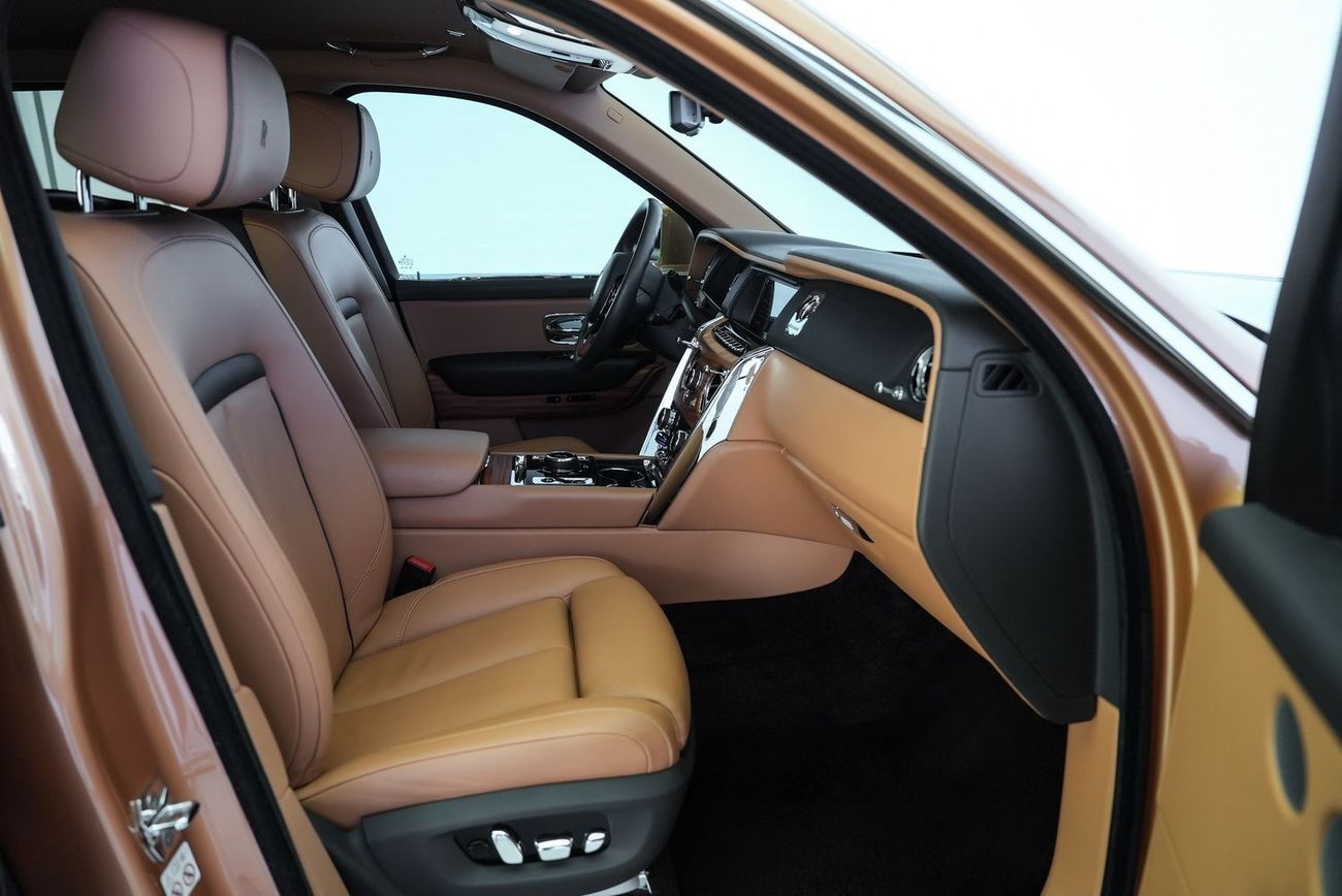 رولز رويس كولينان Rolls Royce Cullinan