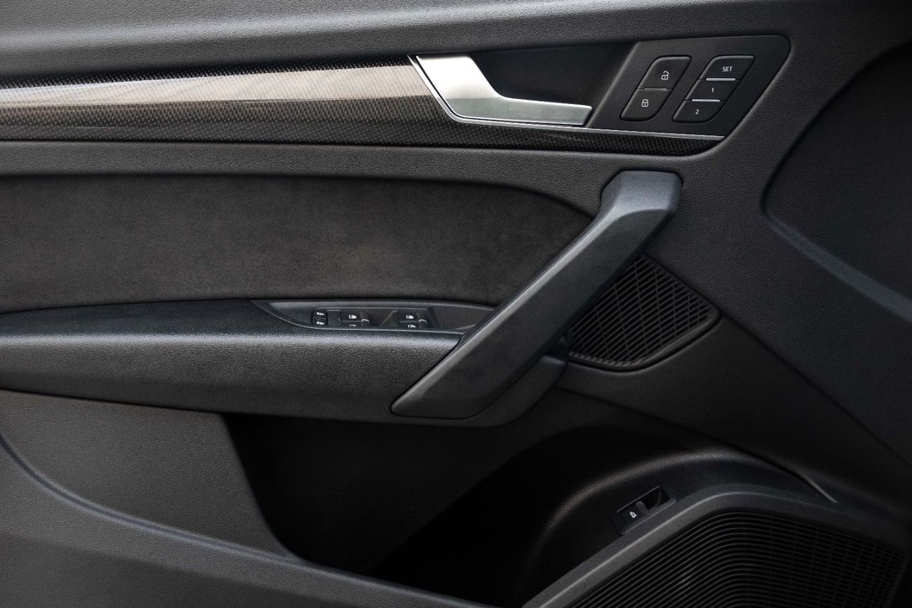 Audi SQ5 Sportback | 4,112 P.M  | 0% Downpayment | Agency Warranty!