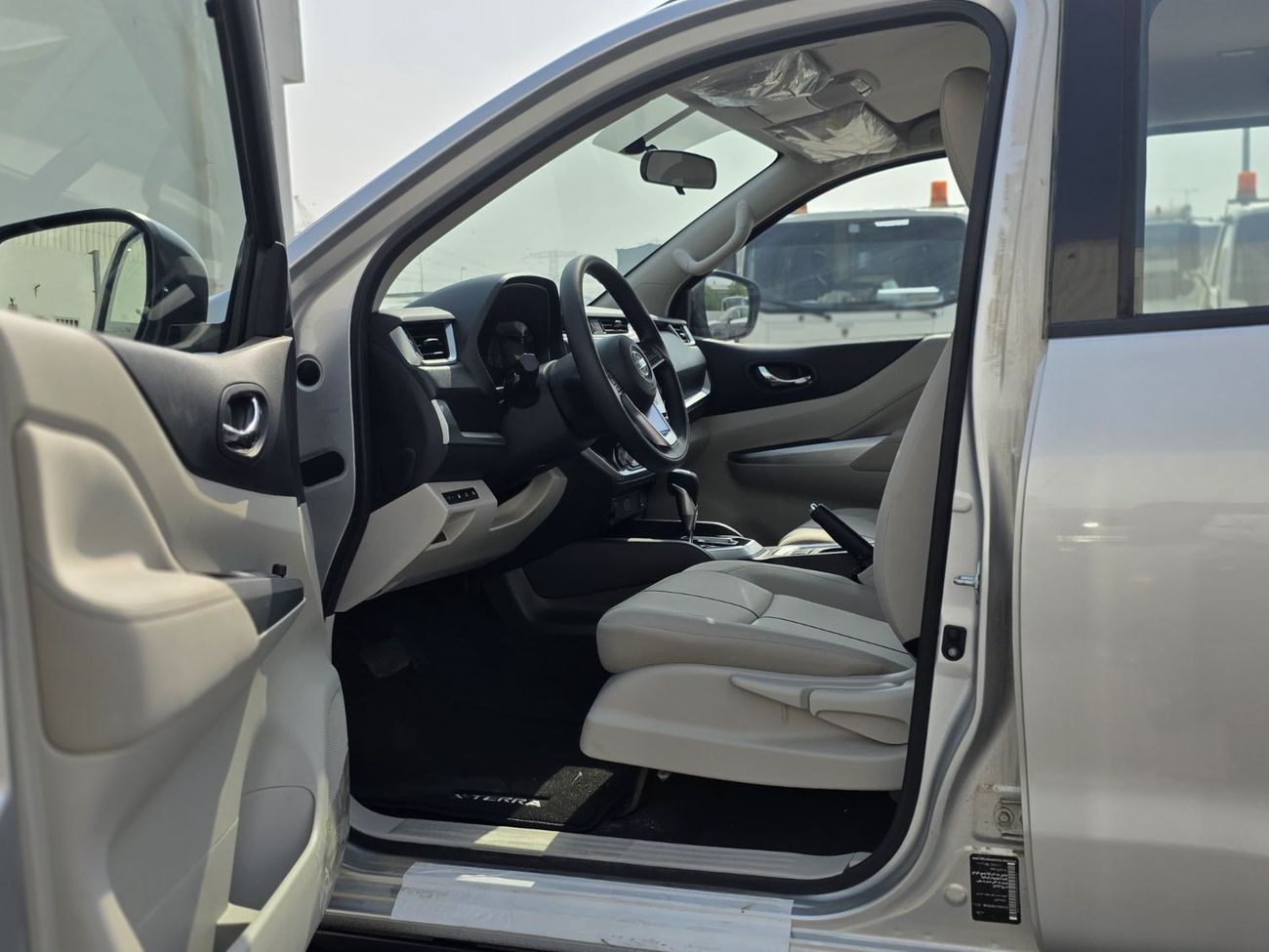 Nissan X Terra SE 2.5L RWD