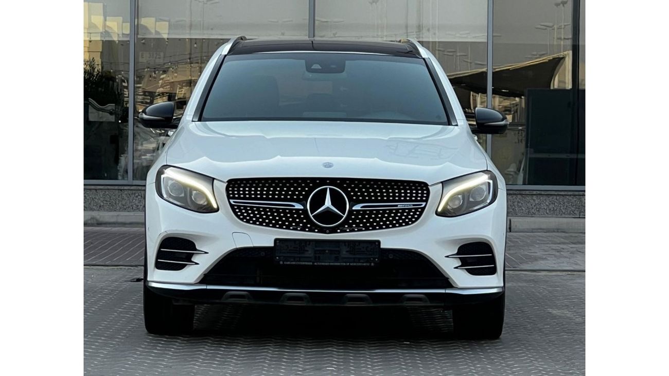Mercedes-Benz GLC 43 MERCEDES GLC-43 GCC 2017 ORGINAL PAINT // ACCIDENT FREE // PERFECT CONDITION