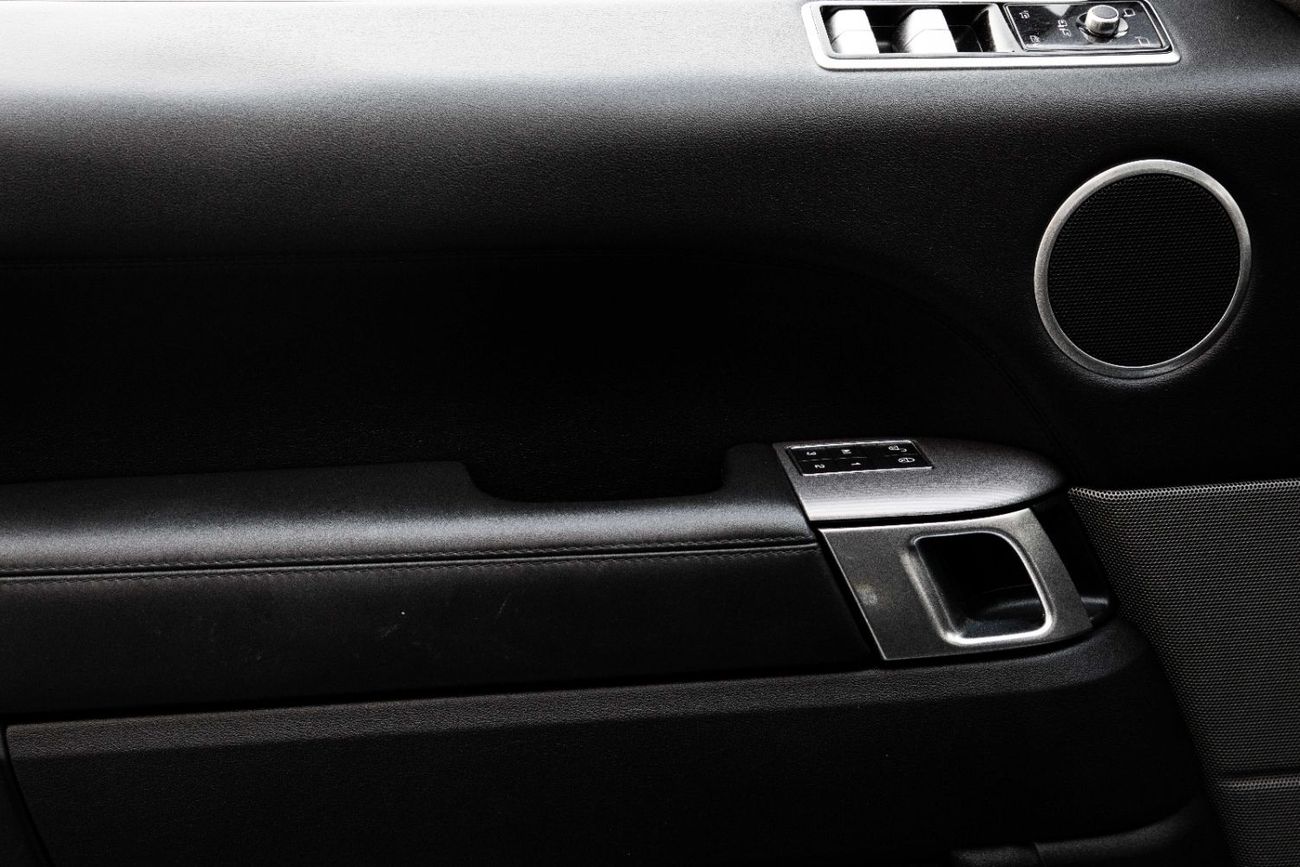 لاند روفر رينج روفر سبورت HSE | 3,035 P.M  | 0% Downpayment | FULL AGENCY HISTORY!