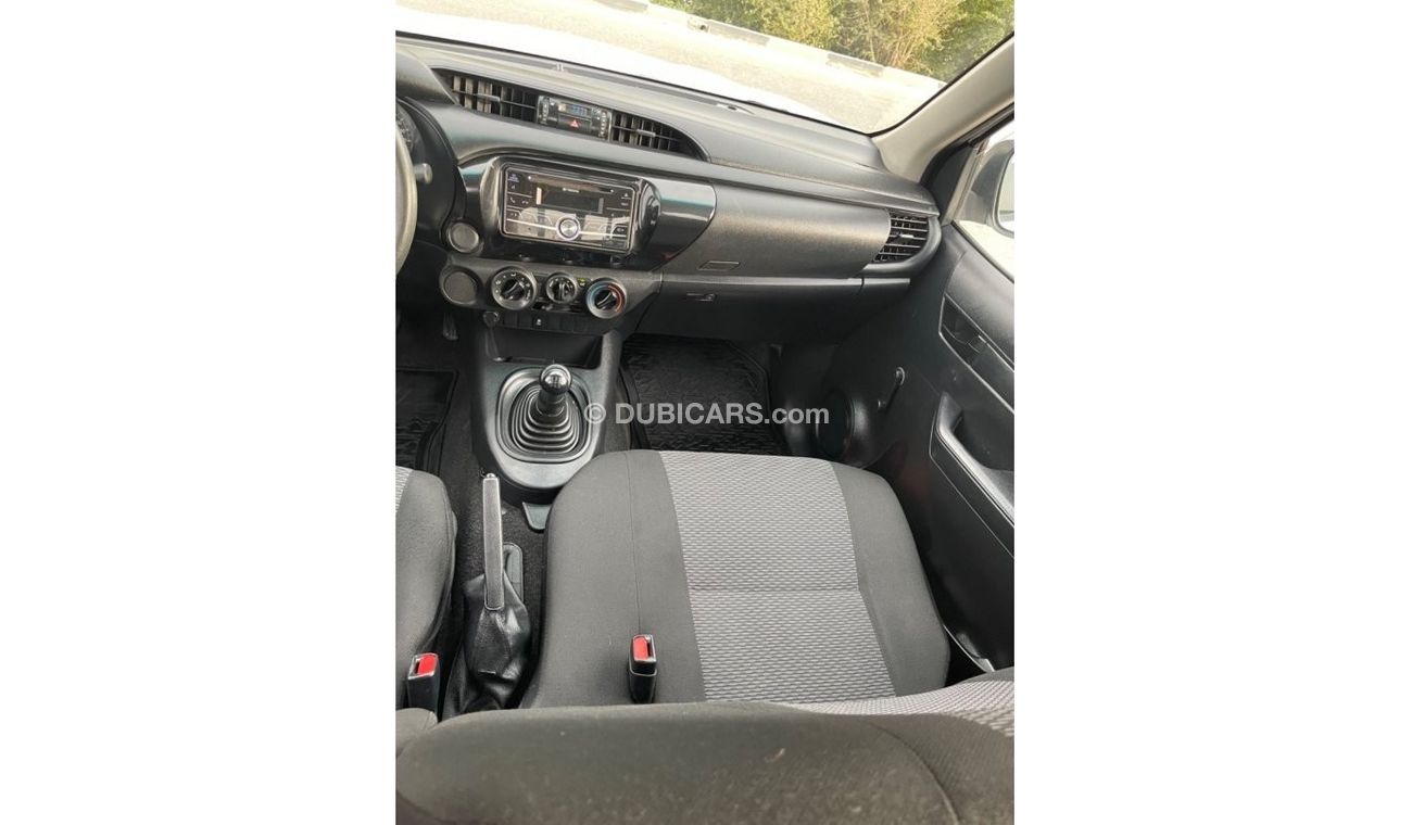 Toyota Hilux TOYOTA HILUX   GL   (GCC SPEC) - 2019- VERY GOOD CONDITION