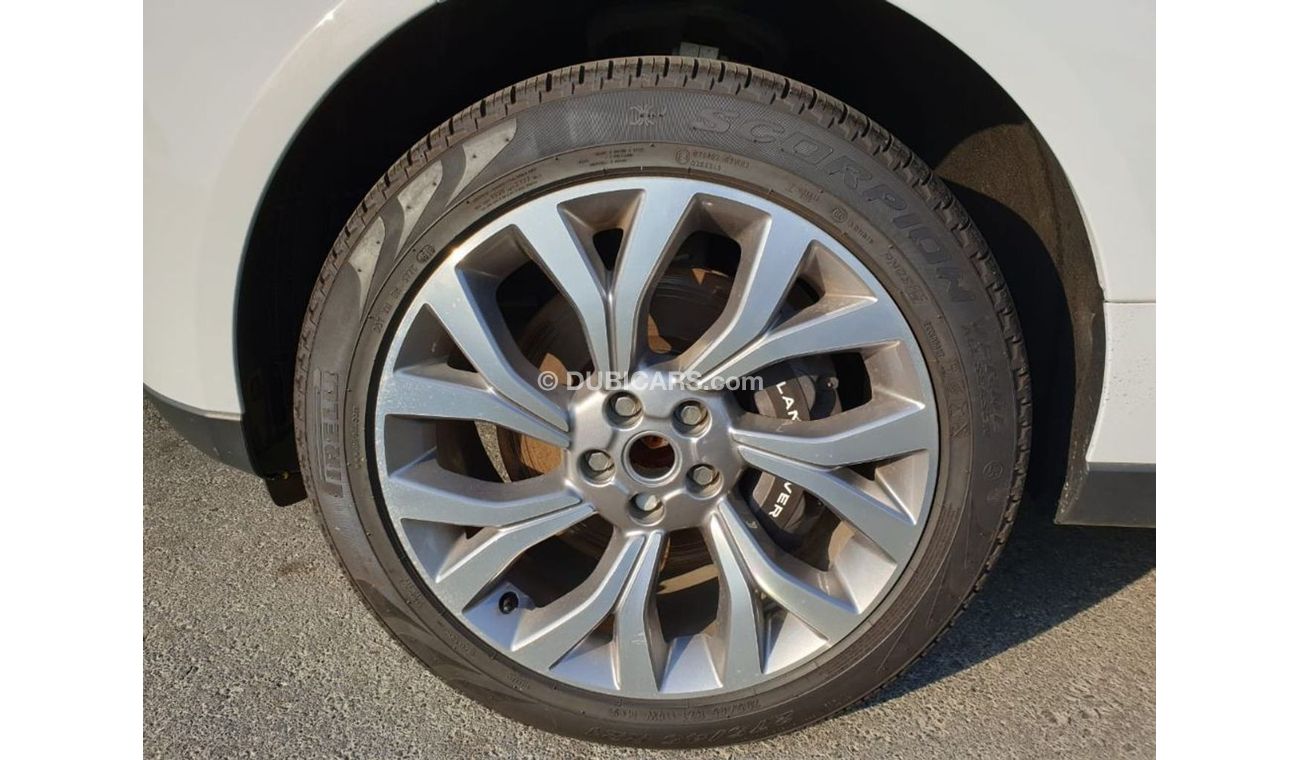 Land Rover Range Rover SE SDV8 2019 BRAND NEW THREE YEARS WARRANTY