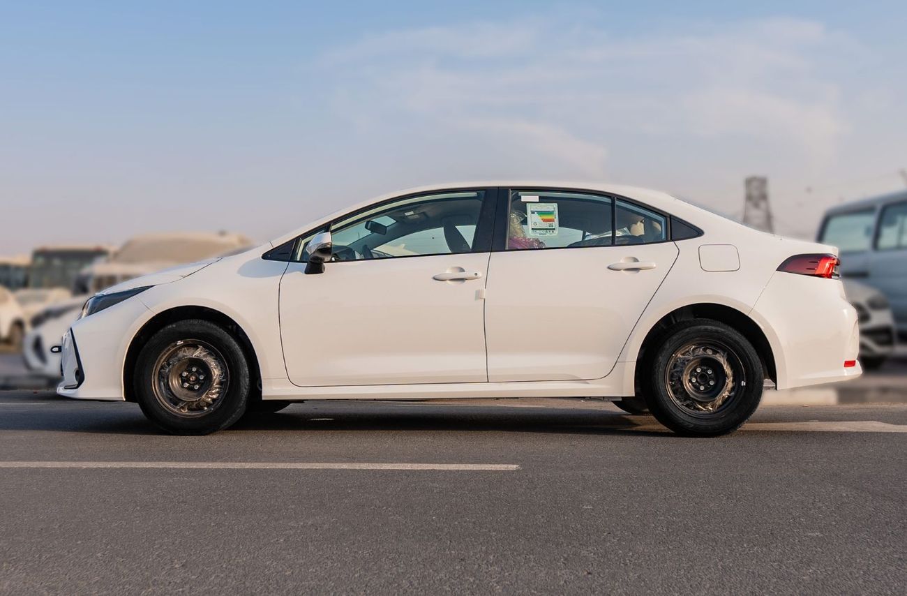 تويوتا كورولا 2025 Toyota Corolla XLI 1.6L AT Petrol (White)