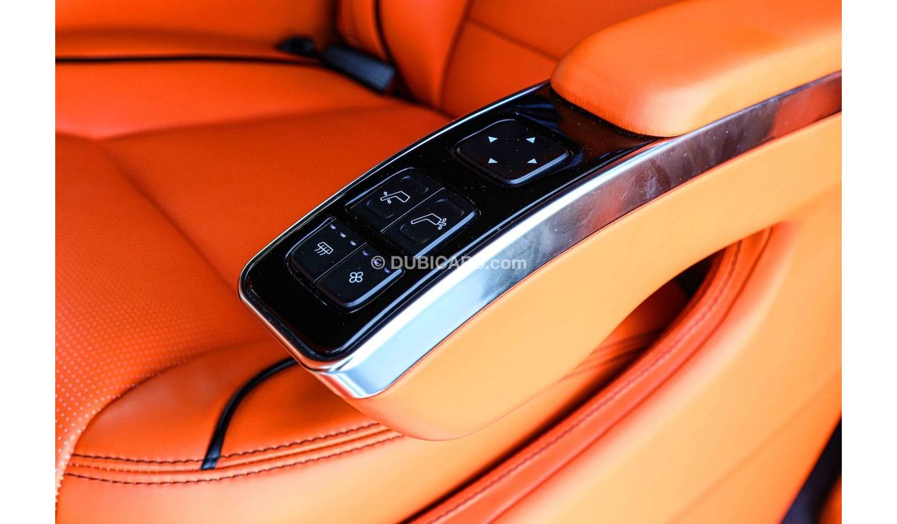 Mercedes-Benz V 250 2022 Mercedes Benz V250 2.0L VIP Edition | Export + Local Sales