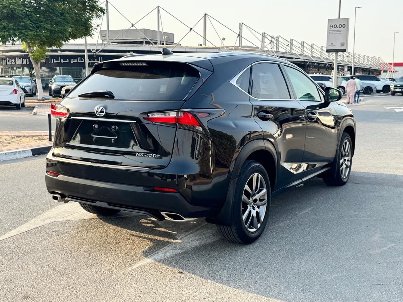 لكزس NX200t PREMIER